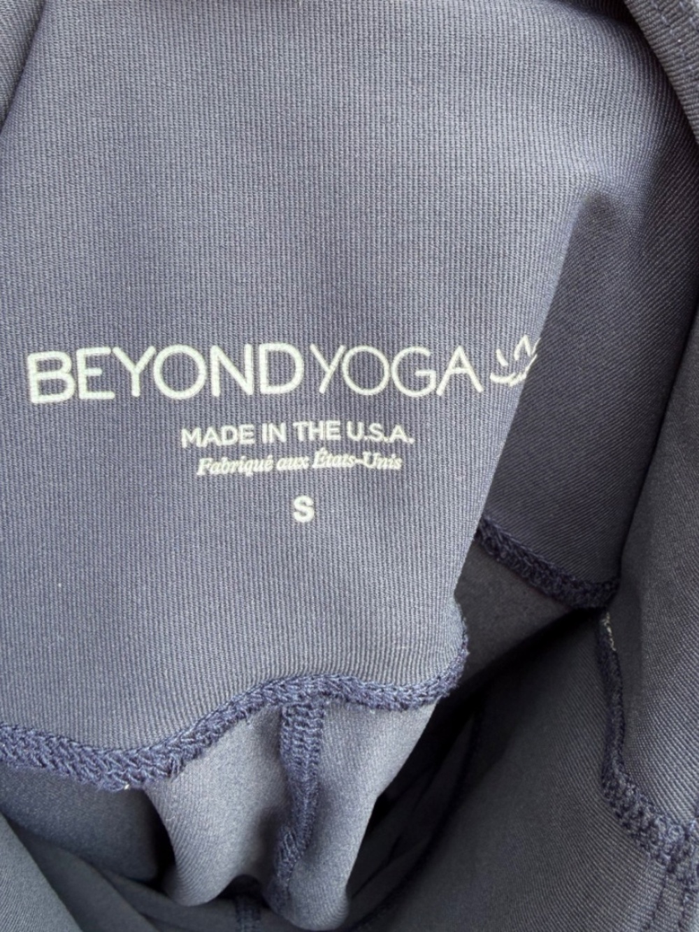 Beyond Yoga Legging - Picture 6 of 6